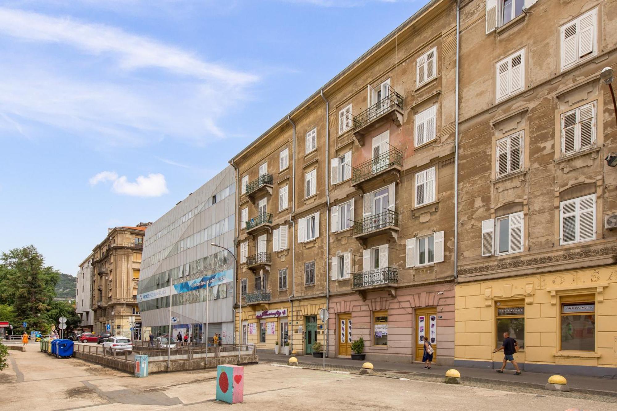 Appartement Sunshine à Rijeka Extérieur photo
